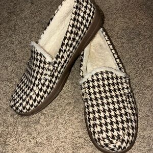 Vionic Faux Fur Lined Loafers